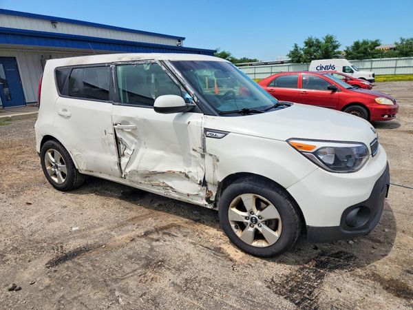 2019 KIA SOUL Base