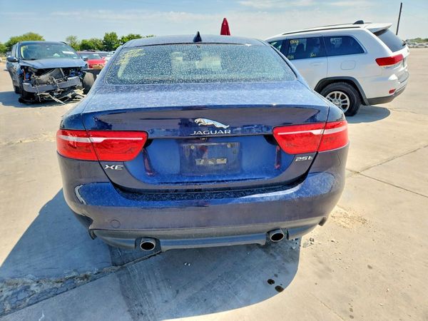 2017 JAGUAR XE