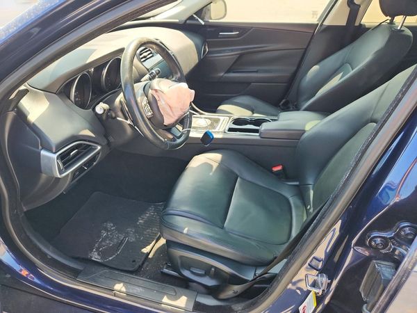 2017 JAGUAR XE