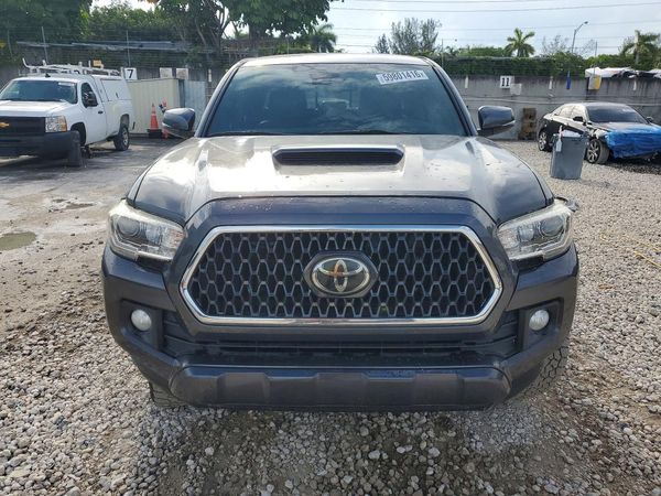 2019 TOYOTA TACOMA SR5