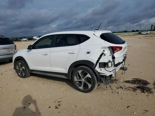 2017 HYUNDAI TUCSON