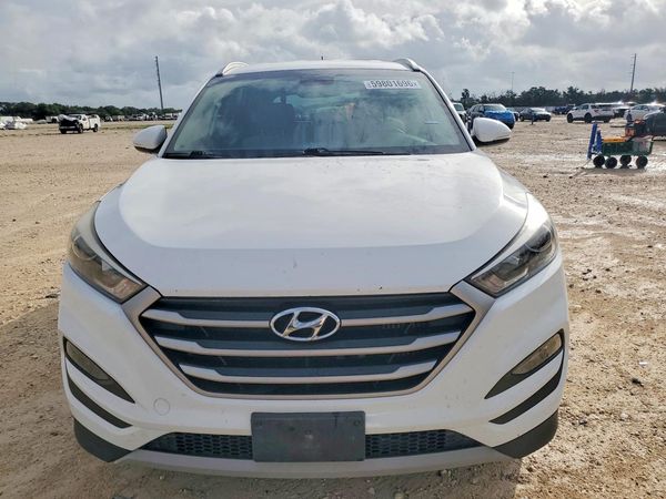 2017 HYUNDAI TUCSON