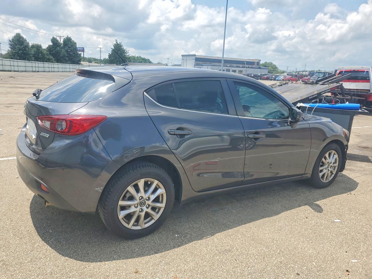 2015 MAZDA 3 Touring/GS