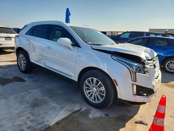 2018 CADILLAC XT5 Luxury