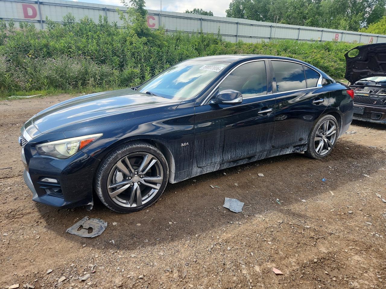 2016 INFINITI Q50