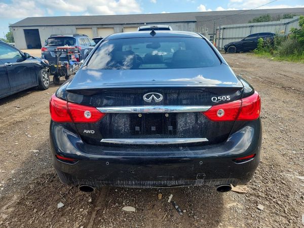 2016 INFINITI Q50