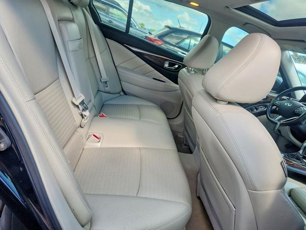 2016 INFINITI Q50