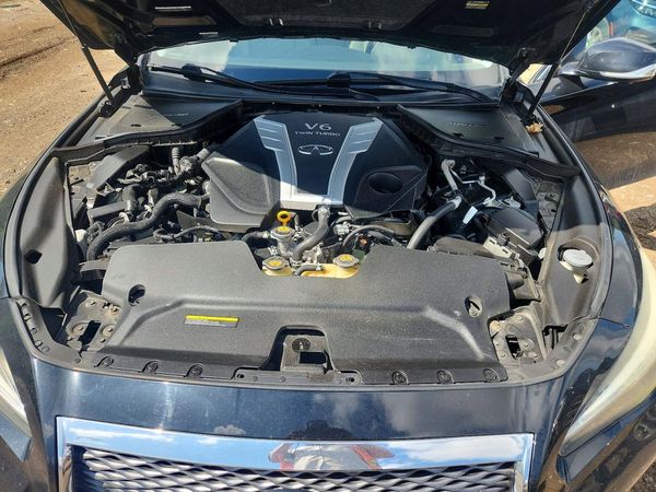 2016 INFINITI Q50