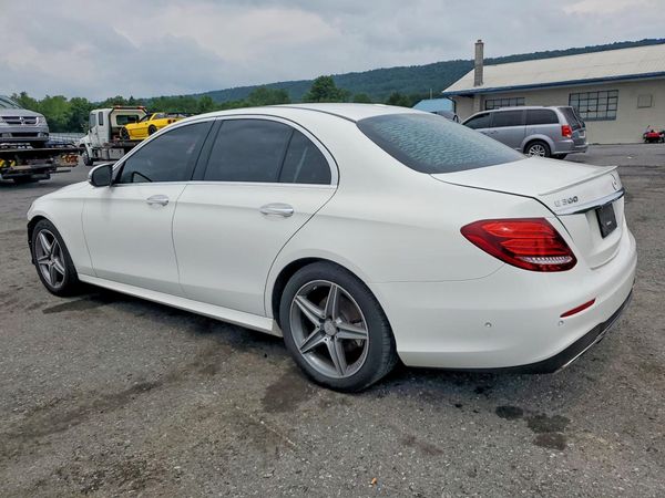2017 MERCEDES-BENZ E E300