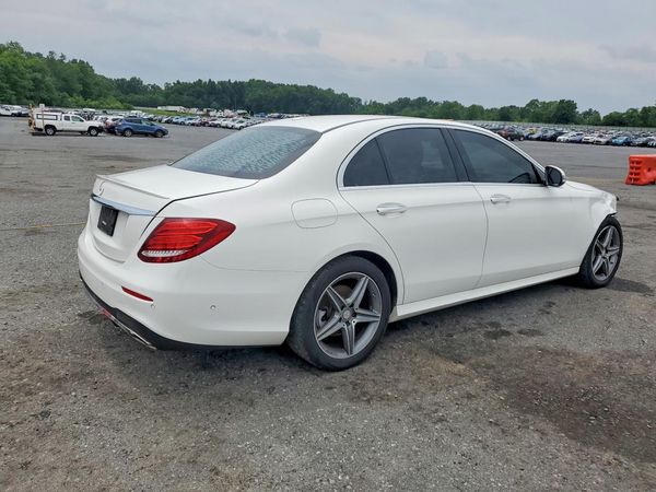 2017 MERCEDES-BENZ E E300