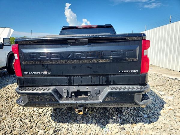 2021 CHEVROLET SILVERADO Custom — DIRR