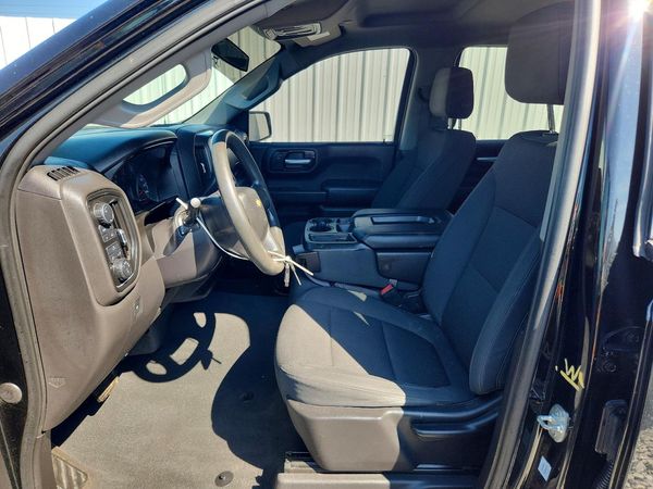 2021 CHEVROLET SILVERADO Custom — DENT