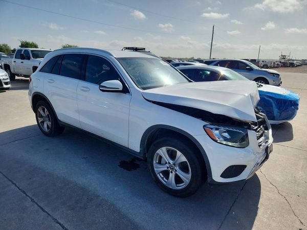 2018 MERCEDES-BENZ GLC GLC300