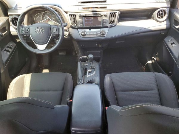 2015 TOYOTA RAV4 XLE (M Grade)