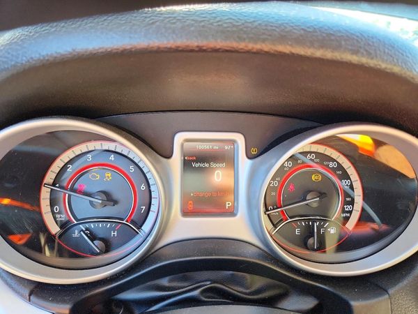 2018 DODGE JOURNEY SE