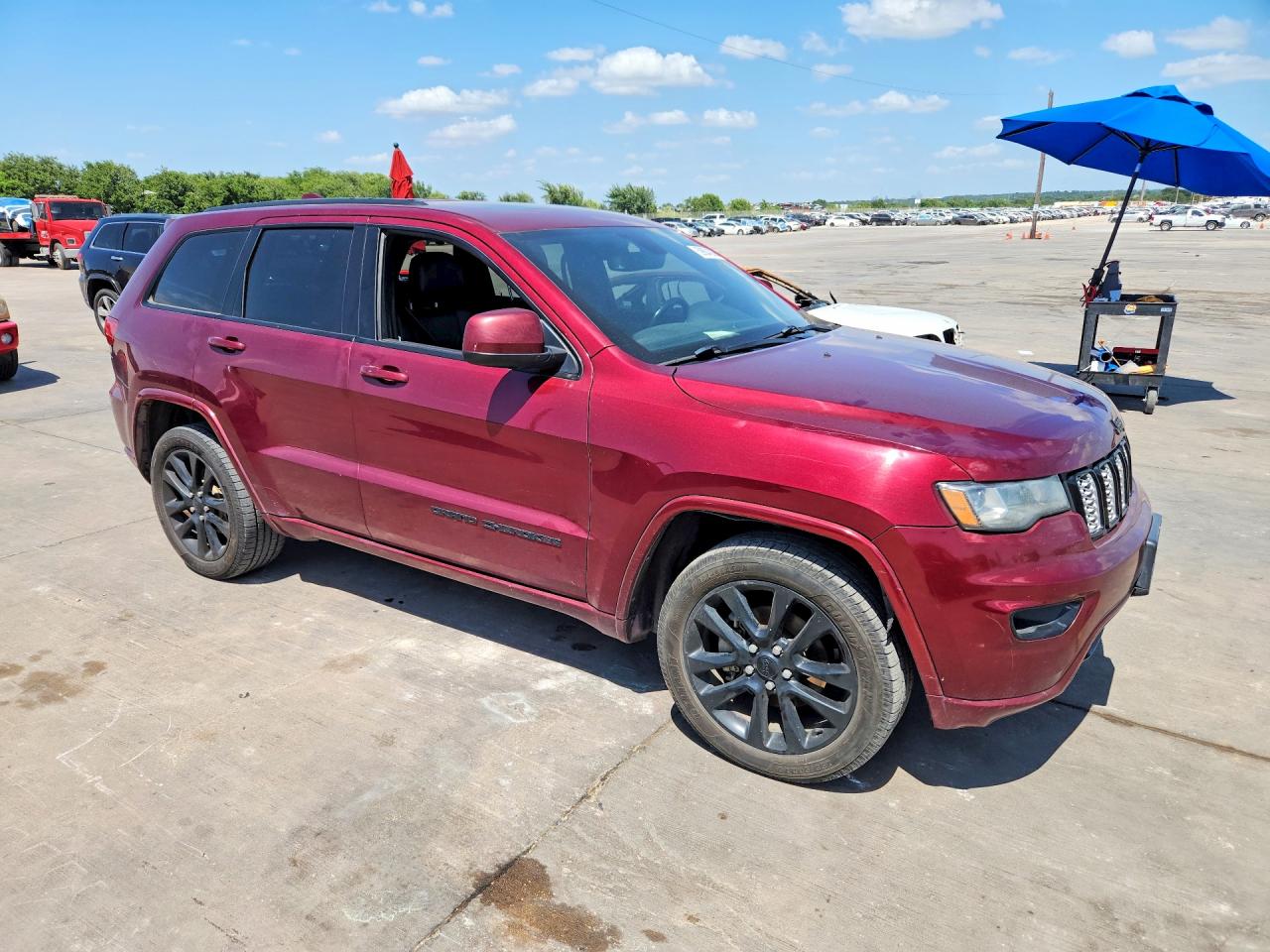 2020 JEEP GRAND CHEROKEE LAREDO 4X2