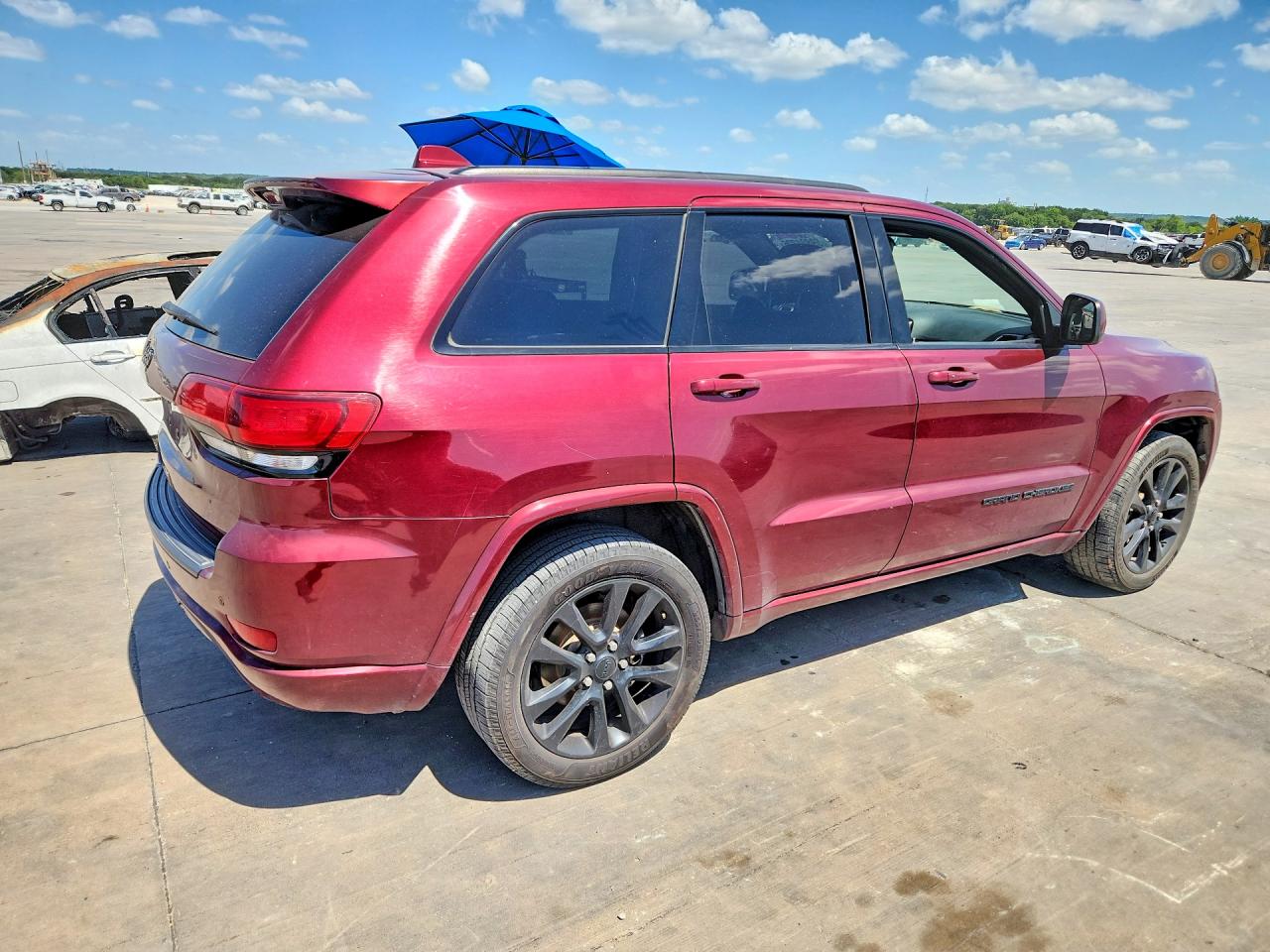 2020 JEEP GRAND CHEROKEE LAREDO 4X2