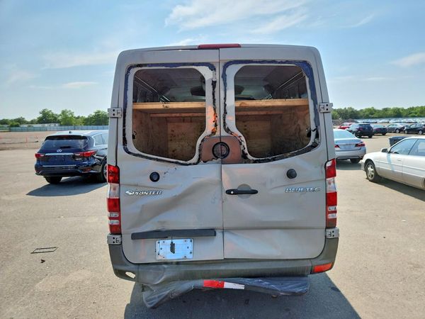 2013 MERCEDES-BENZ SPRINTER High
