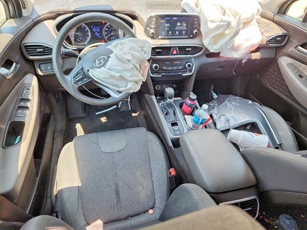 2019 HYUNDAI SANTA FE SE
