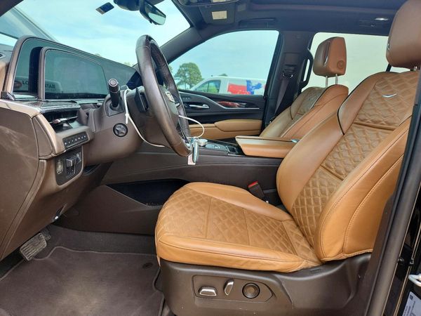 2022 CADILLAC ESCALADE Premium Luxury