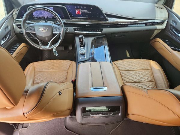2022 CADILLAC ESCALADE Premium Luxury