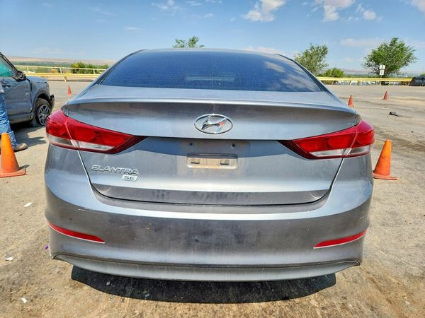 2018 HYUNDAI ELANTRA