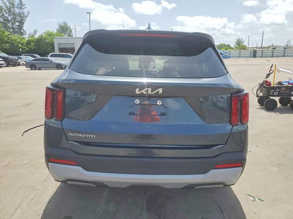 2024 KIA SORENTO LX