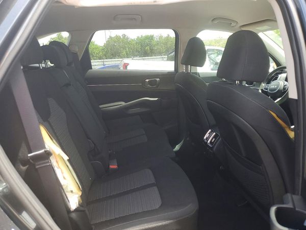 2024 KIA SORENTO LX