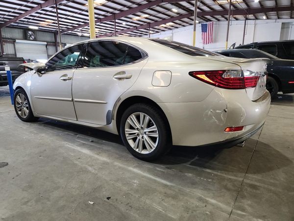 2015 LEXUS ES