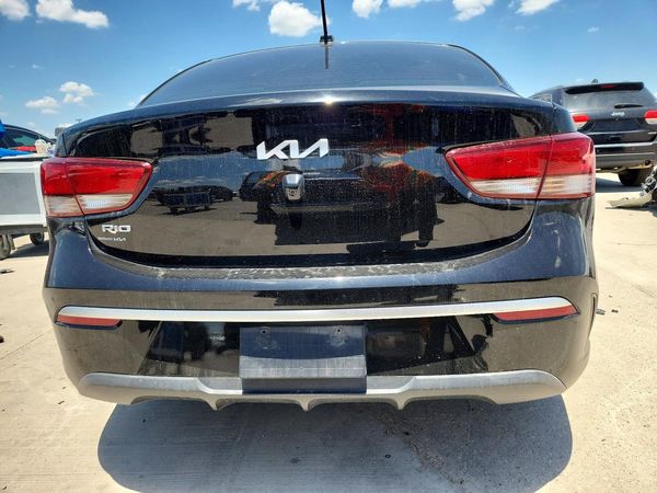 2022 KIA RIO LX, S