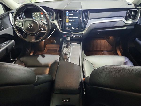 2018 VOLVO XC60