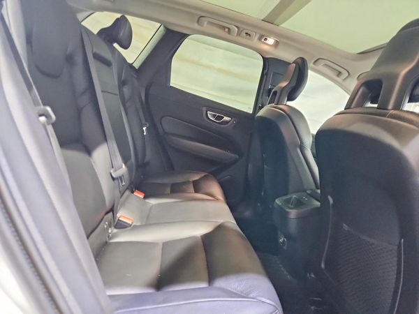 2018 VOLVO XC60