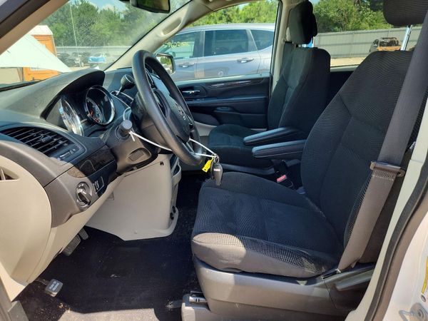 2020 DODGE GRAND CARAVAN SE