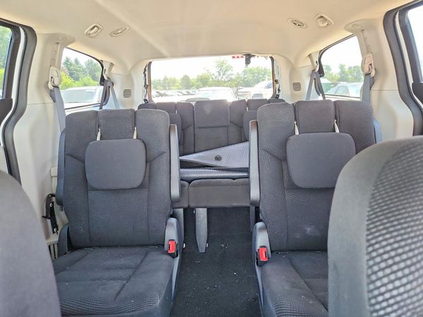 2020 DODGE GRAND CARAVAN SE