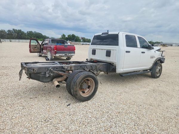 2018 RAM 5500 CREW CAB CHASSIS