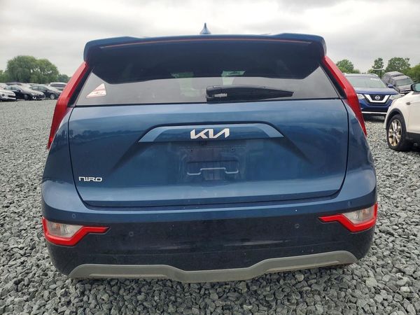 2023 KIA NIRO