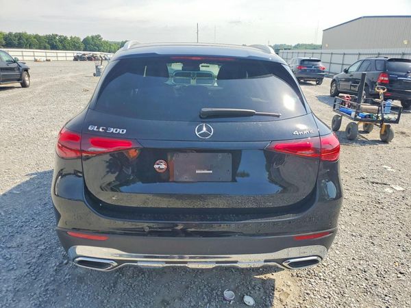 2024 MERCEDES-BENZ GLC