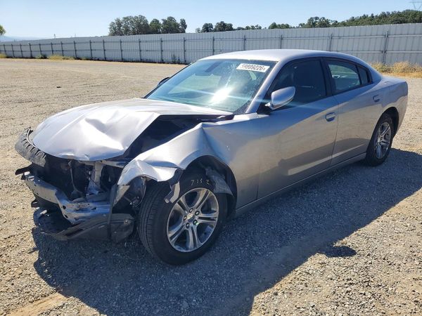 2016 DODGE CHARGER SE