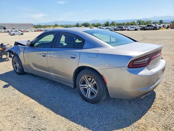 2016 DODGE CHARGER SE