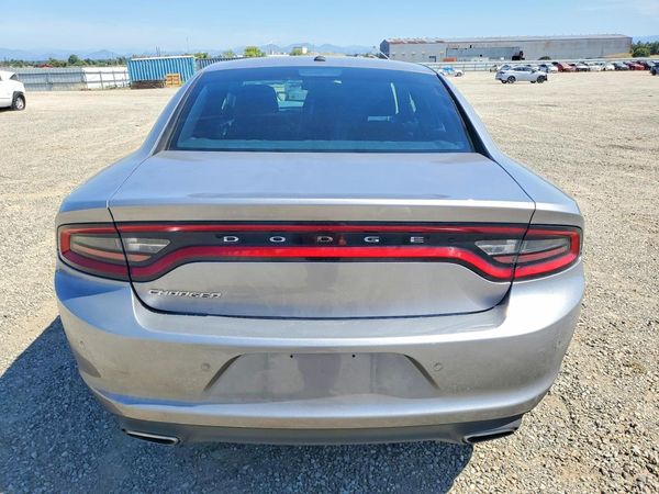 2016 DODGE CHARGER SE