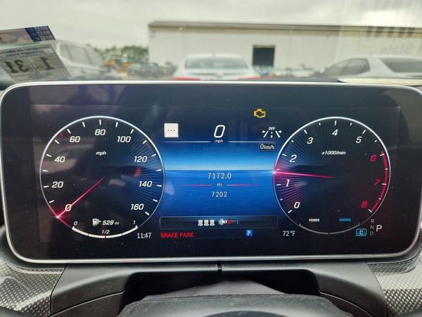 2024 MERCEDES-BENZ C