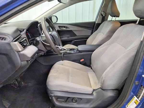 2025 TOYOTA CAMRY — DENT