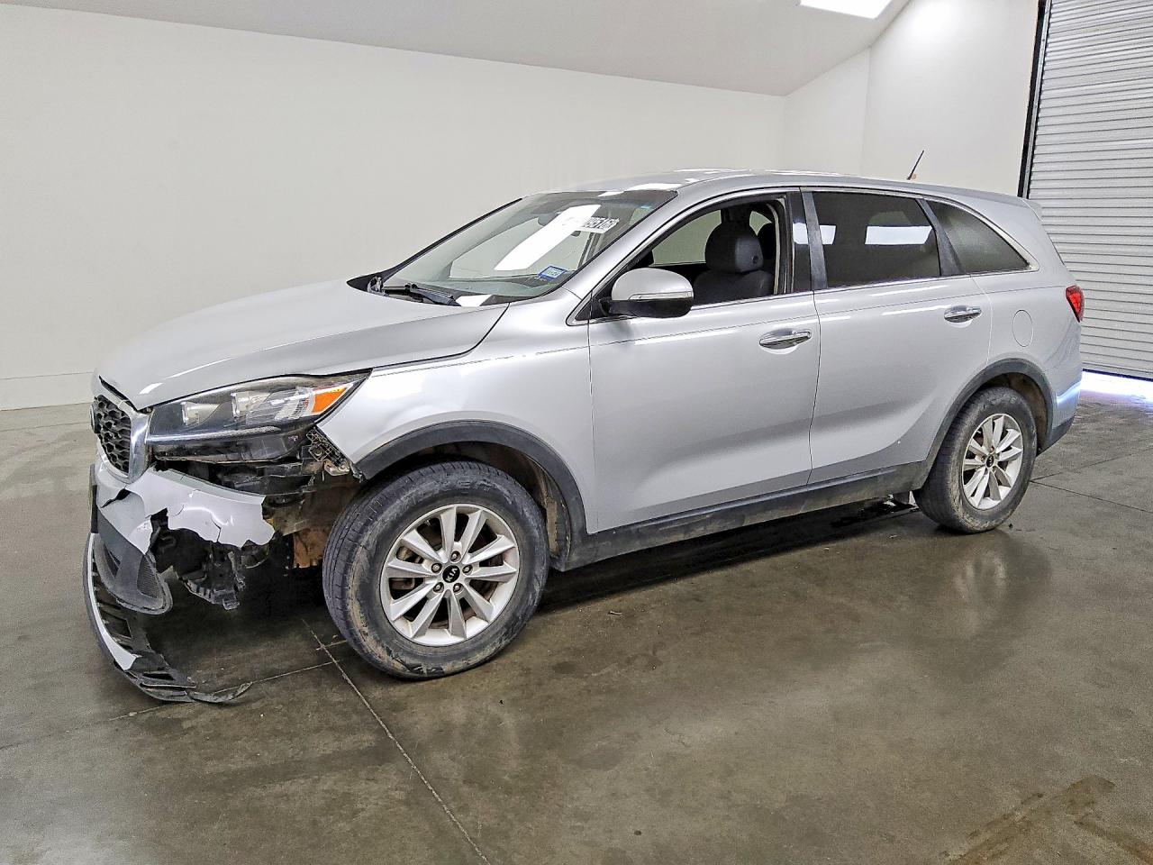 2019 KIA SORENTO L, LX, S