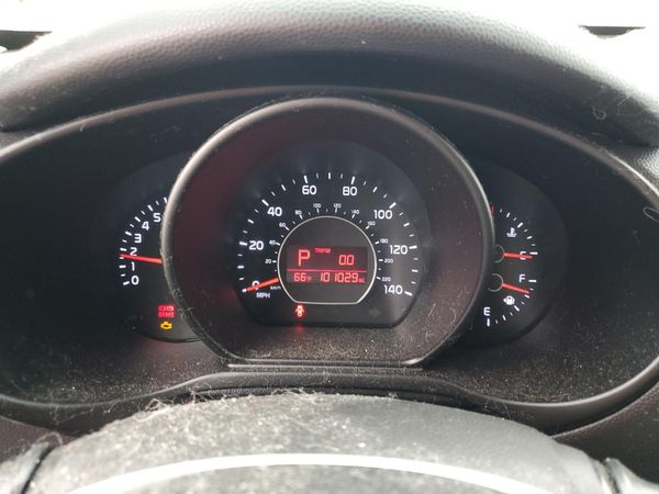 2015 KIA SOUL GL(Middle-low grade)