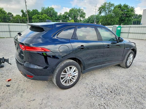 2018 JAGUAR F-PACE S