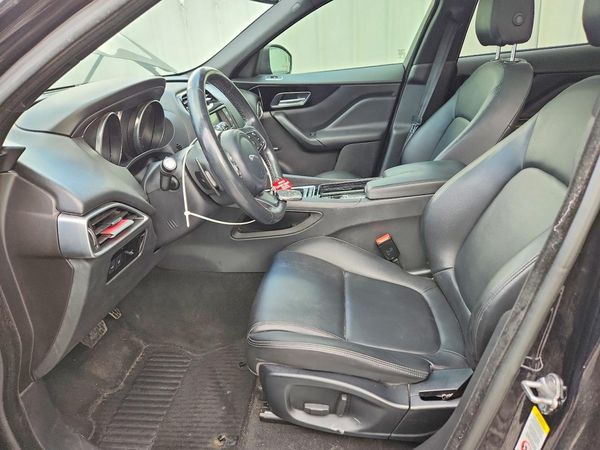 2018 JAGUAR F-PACE S