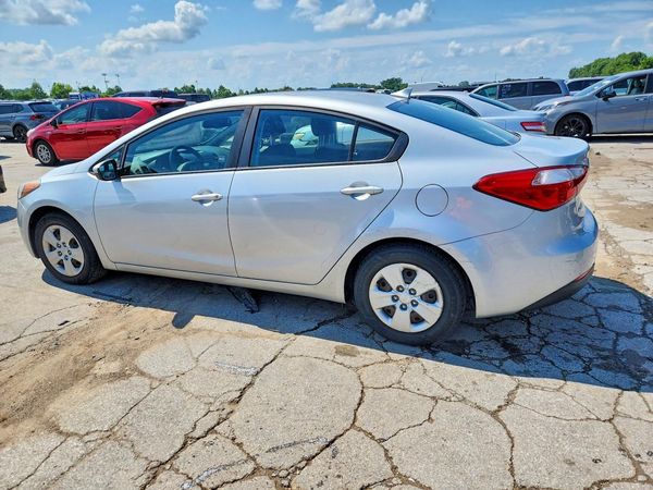 2016 KIA FORTE GL (Middle-Low Grade)