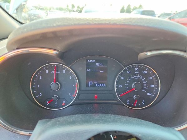 2016 KIA FORTE GL (Middle-Low Grade)