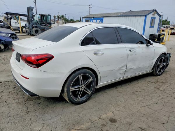 2019 MERCEDES-BENZ A A220