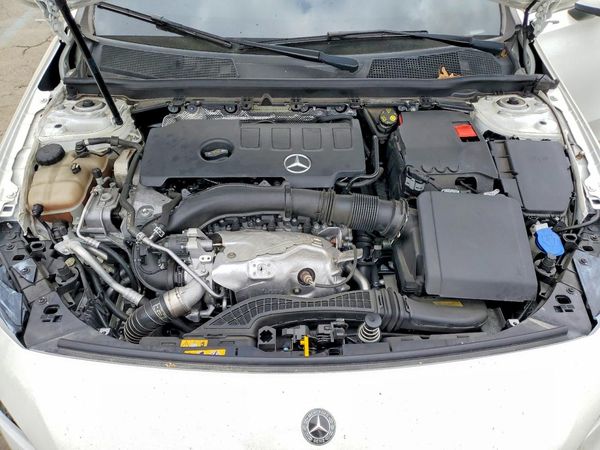 2019 MERCEDES-BENZ A A220